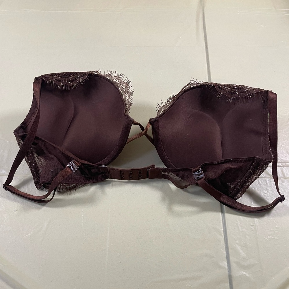 Victoria's Secret Deep Brown Lace Bra - Picture 9 of 15
